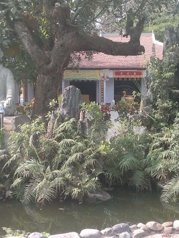 Tượng Tổ Sư