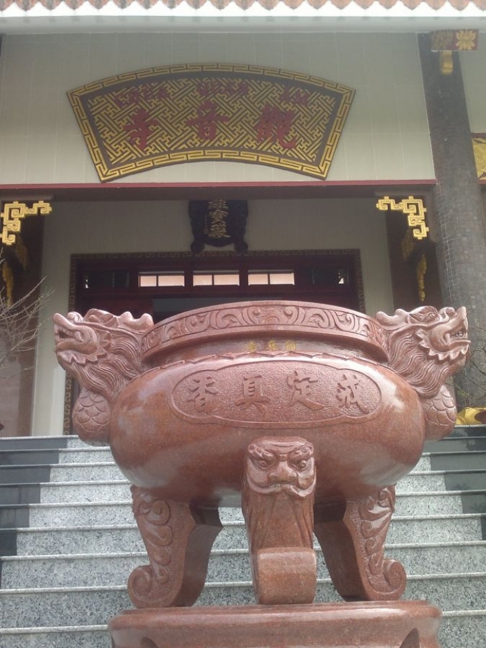 Lư Hương Chùa